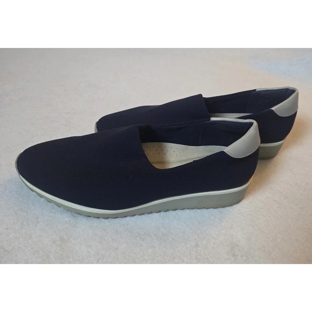impo womens shoes,Navy‎ /Gray Wedge Heels,Size 9 M
